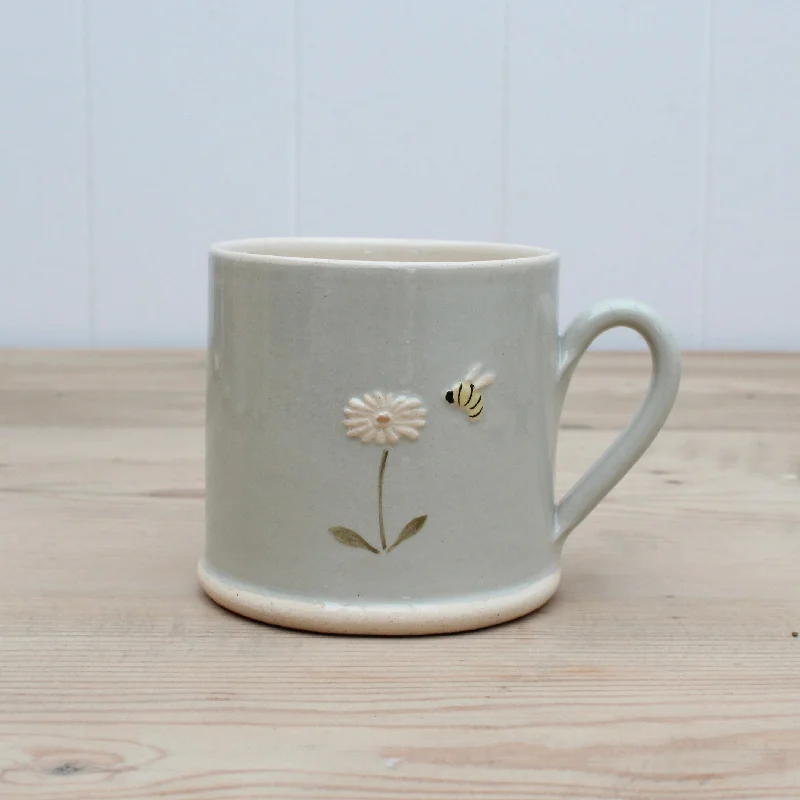 Hogben Mugs - Bee and Daisy