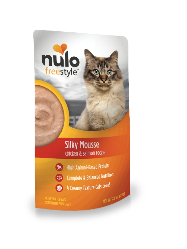 Nulo Wet Cat Food FreeStyle Silky Mousse Grain-Free Chicken & Salmon Recipe 2.8oz Pouch Single