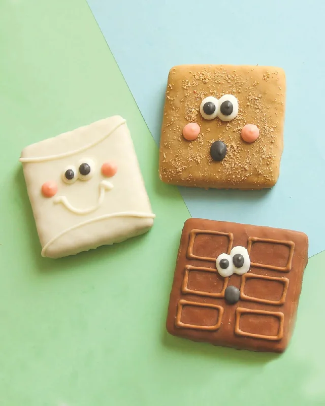 Give Us S'Mores! Dog Treat Pack